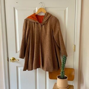 Outstanding vintage poncho/cape tweed Med.